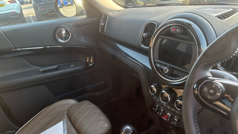 MINI Countryman 1.5 Cooper Exclusive 5dr Petrol Hatchback